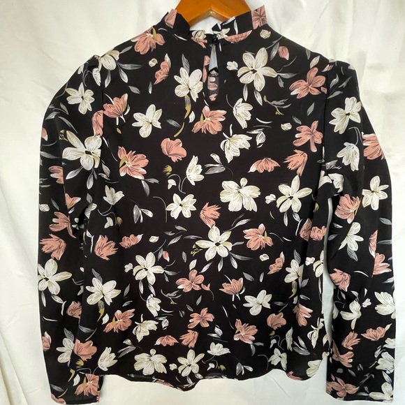 SHEIN Black and Rose Floral Long Sleeve Blouse - Picture 4 of 9